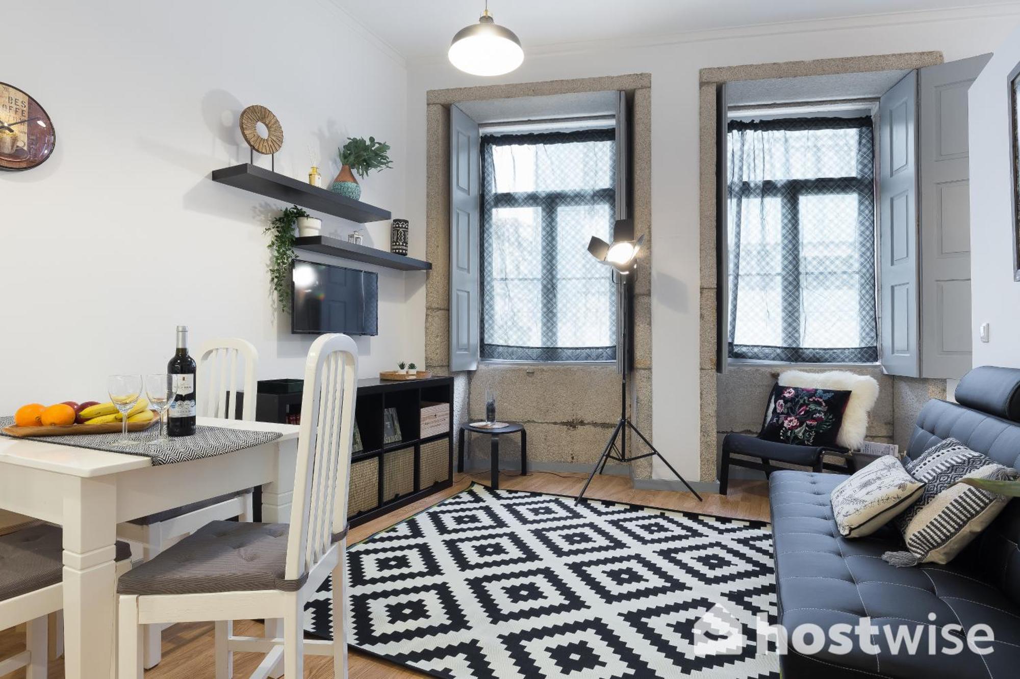 Host Wise - Comfortable Stunning Flats - Center * Porto