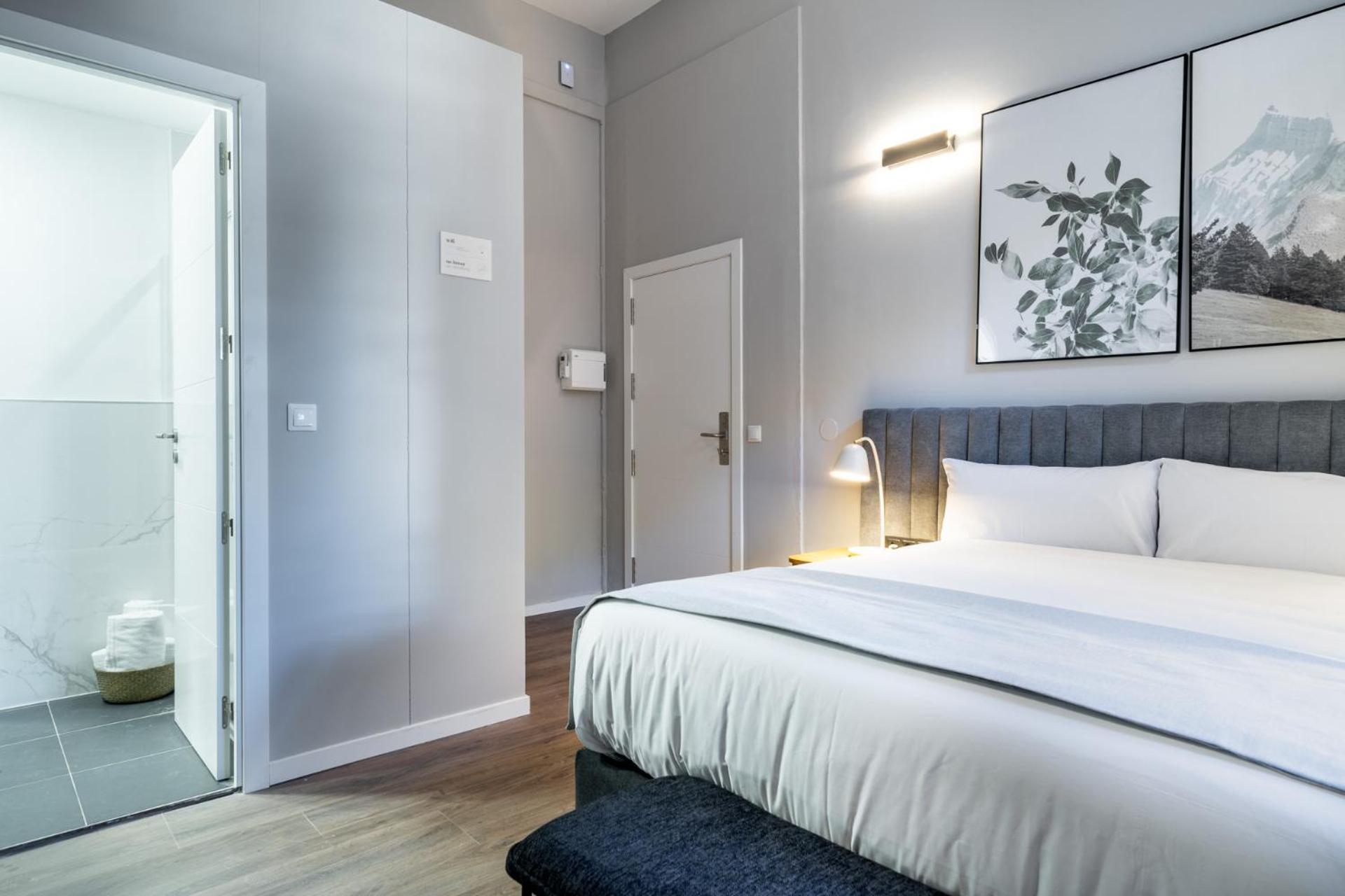 Limehome Rua De Dom Manuel Ii Apartment Porto