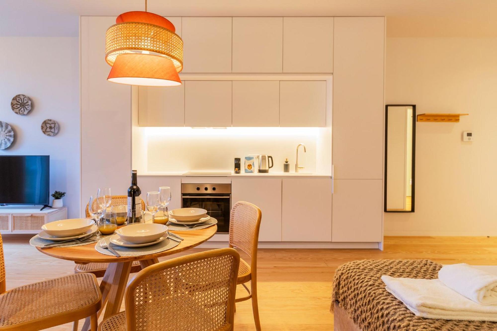 Almada 551 By Lovelystay * Porto