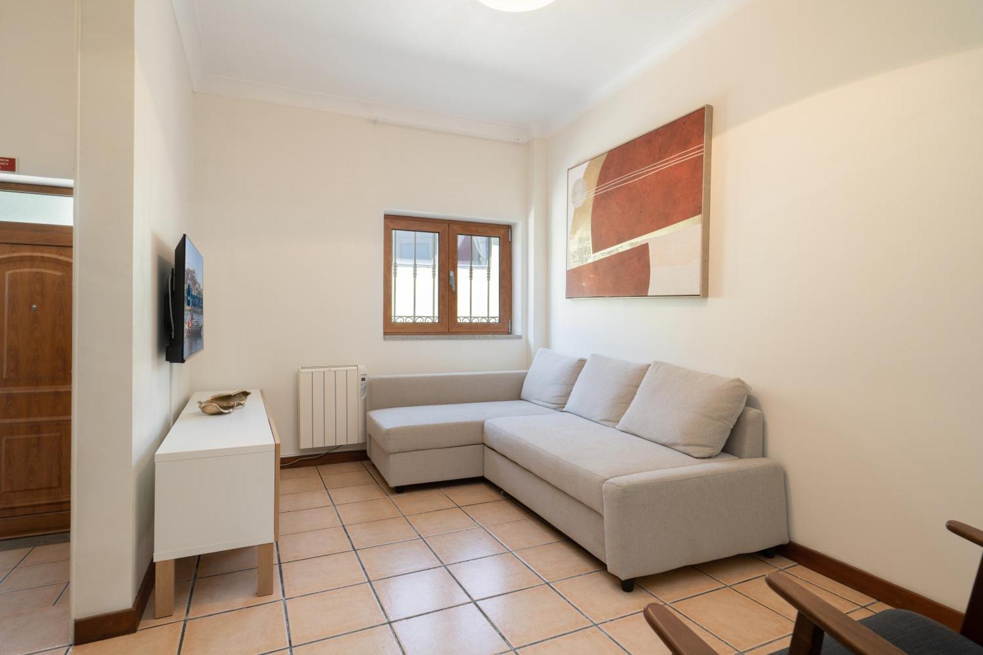 Host Wise - Spacious Duplex House - Jacuzzi & Terrace Holiday home Porto