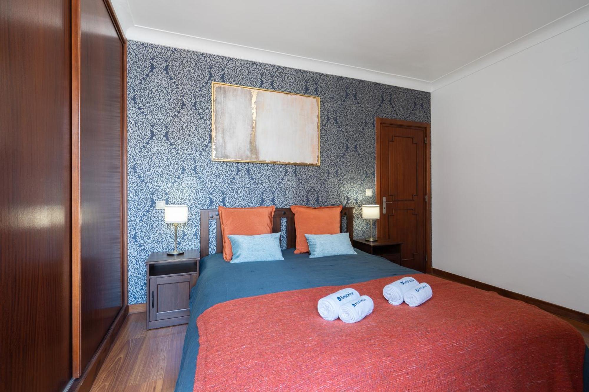 Host Wise - Spacious Duplex House - Jacuzzi & Terrace
