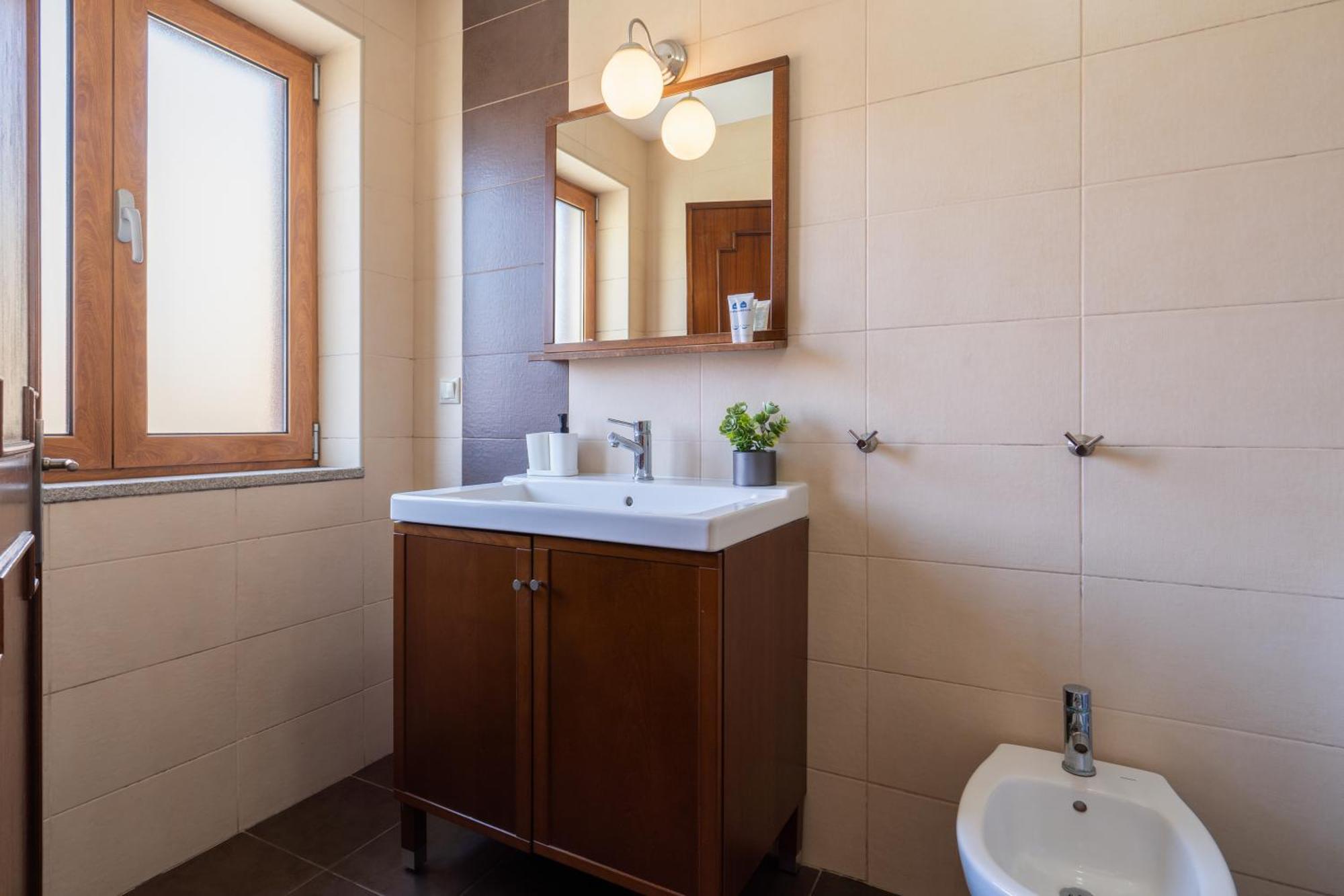 Holiday home Host Wise - Spacious Duplex House - Jacuzzi & Terrace Porto