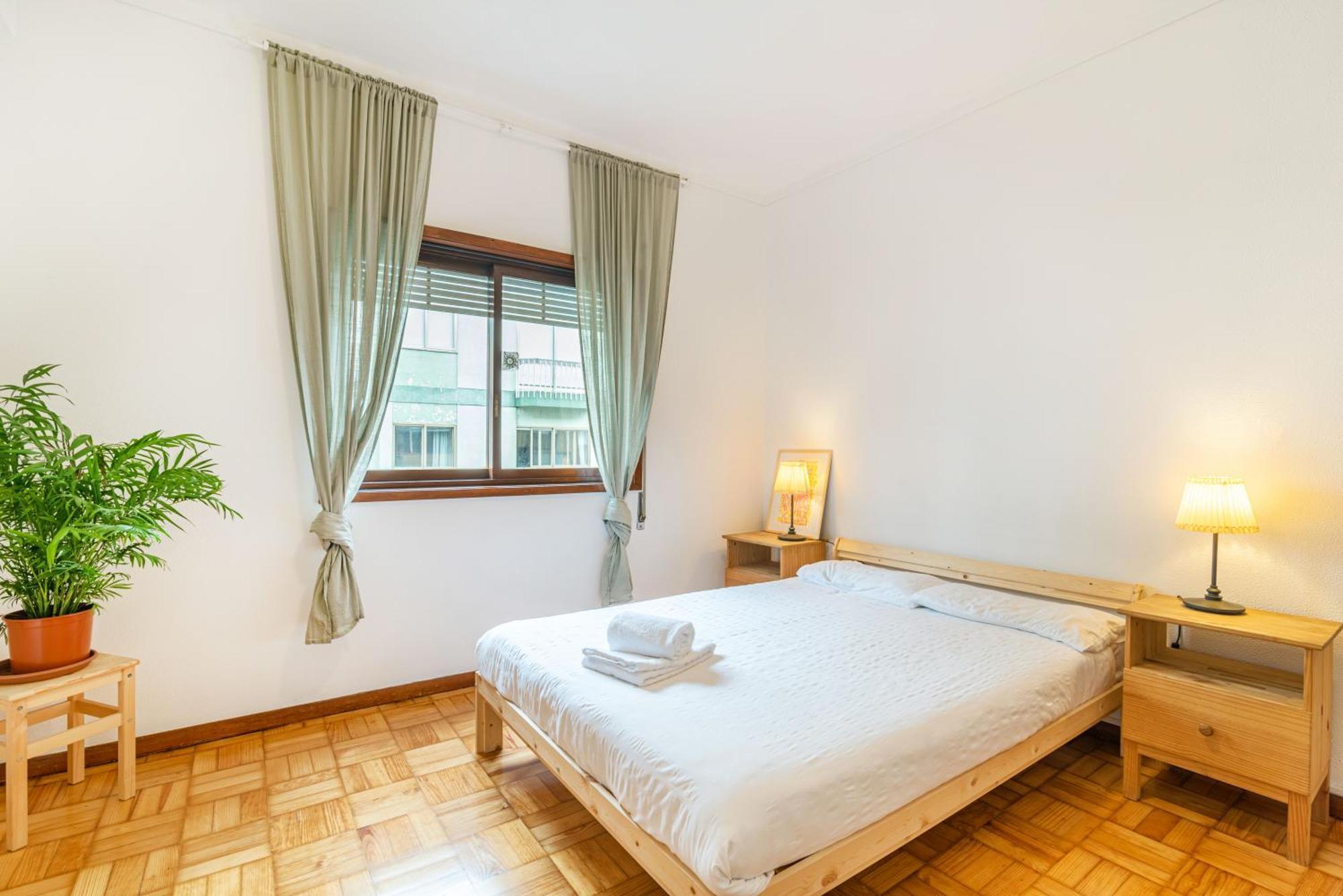 Bonfim Sunny Vintage Apartment