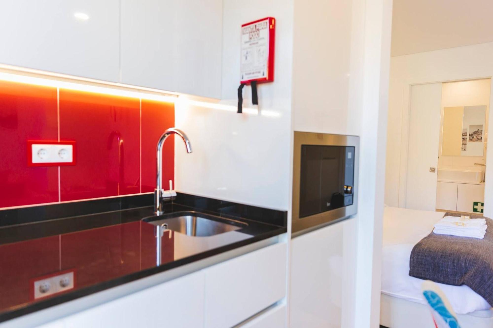 Aposentus - Your At Pinheiro's Apartamento Porto