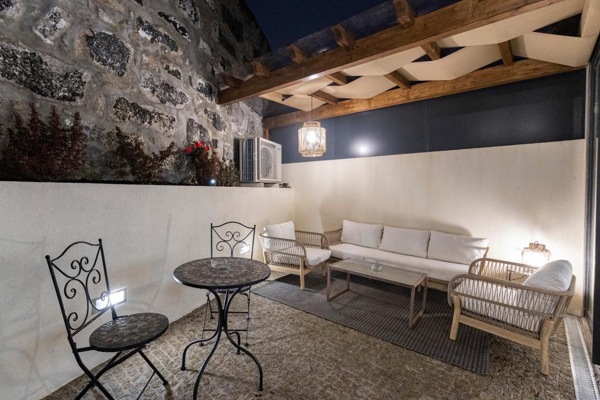 Luxury House Terrace *