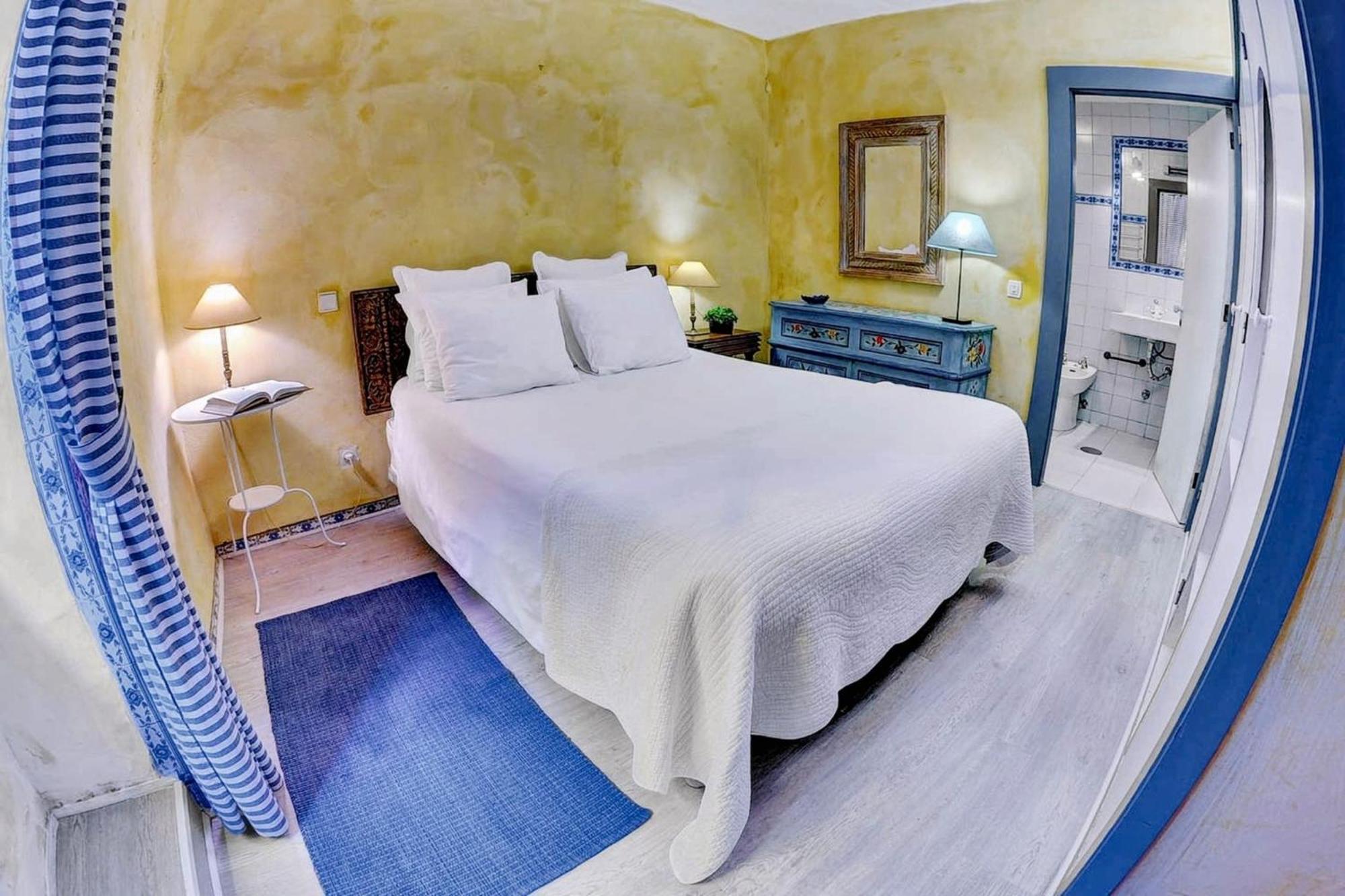 Cosy In The Centre Of + Private Terrace Apartment