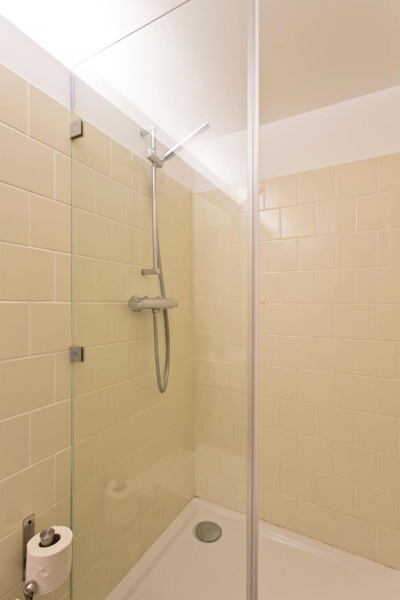 Aposentus - Architect And Design *