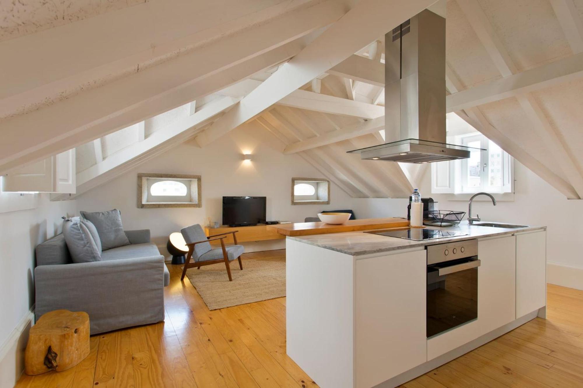 Aposentus - Architect And Design * Porto