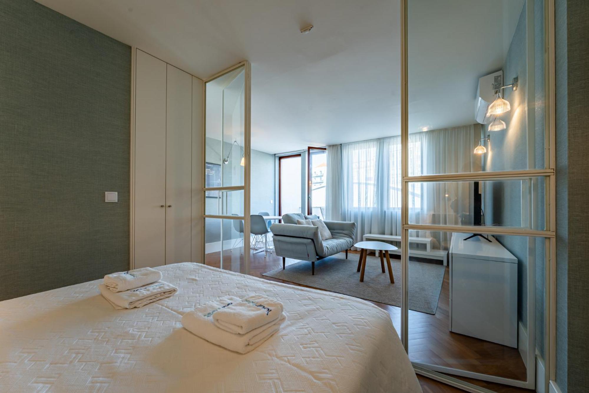 Apartment Chic And Glamorous Downtown With Terrace-f *