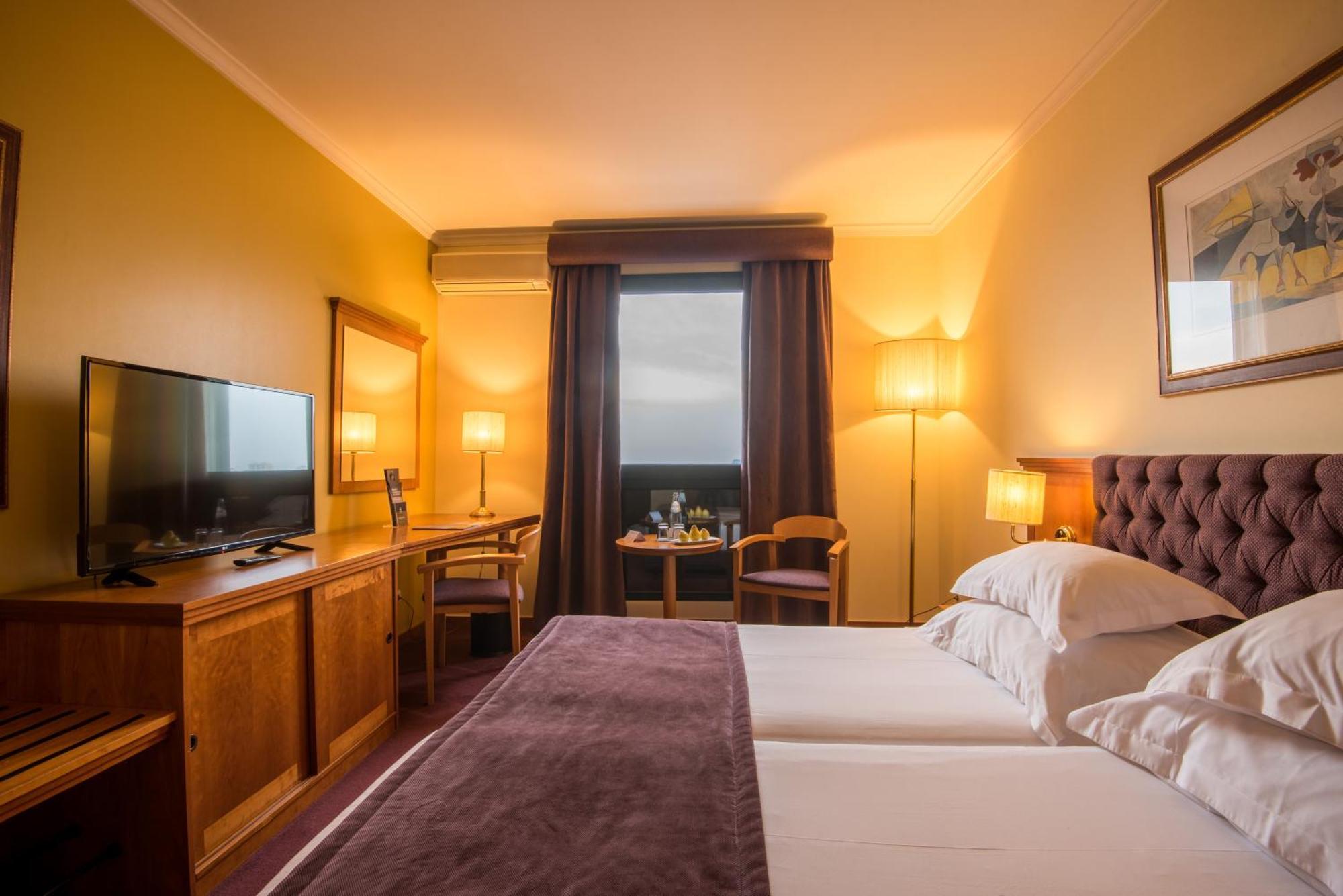 Gale - Centro Hotel Porto