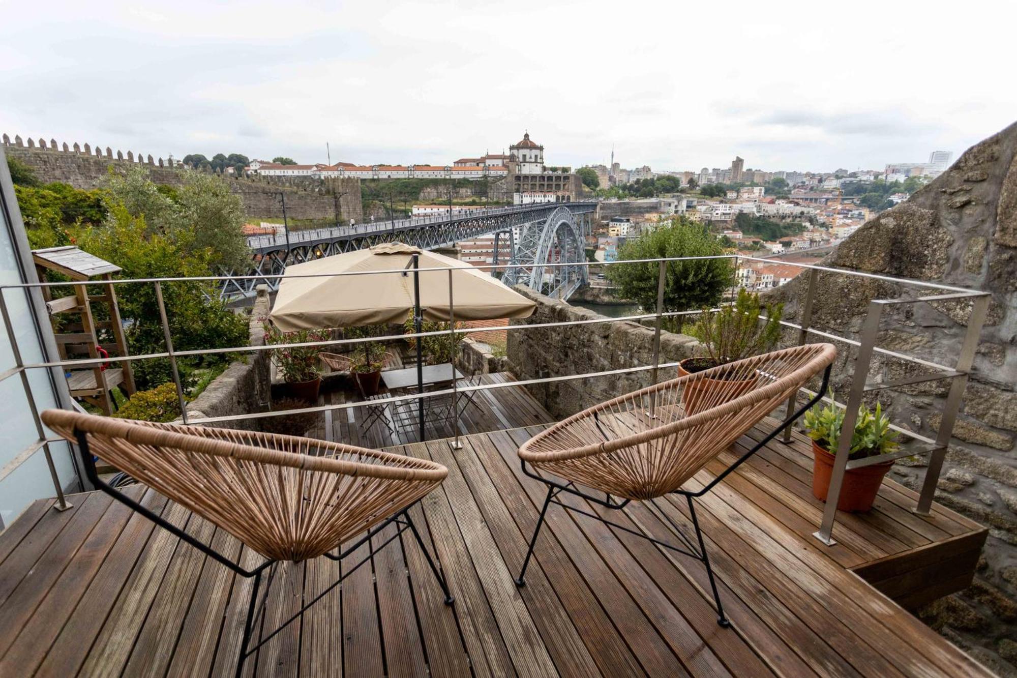 Apartamento In - D. Hugo 23 *