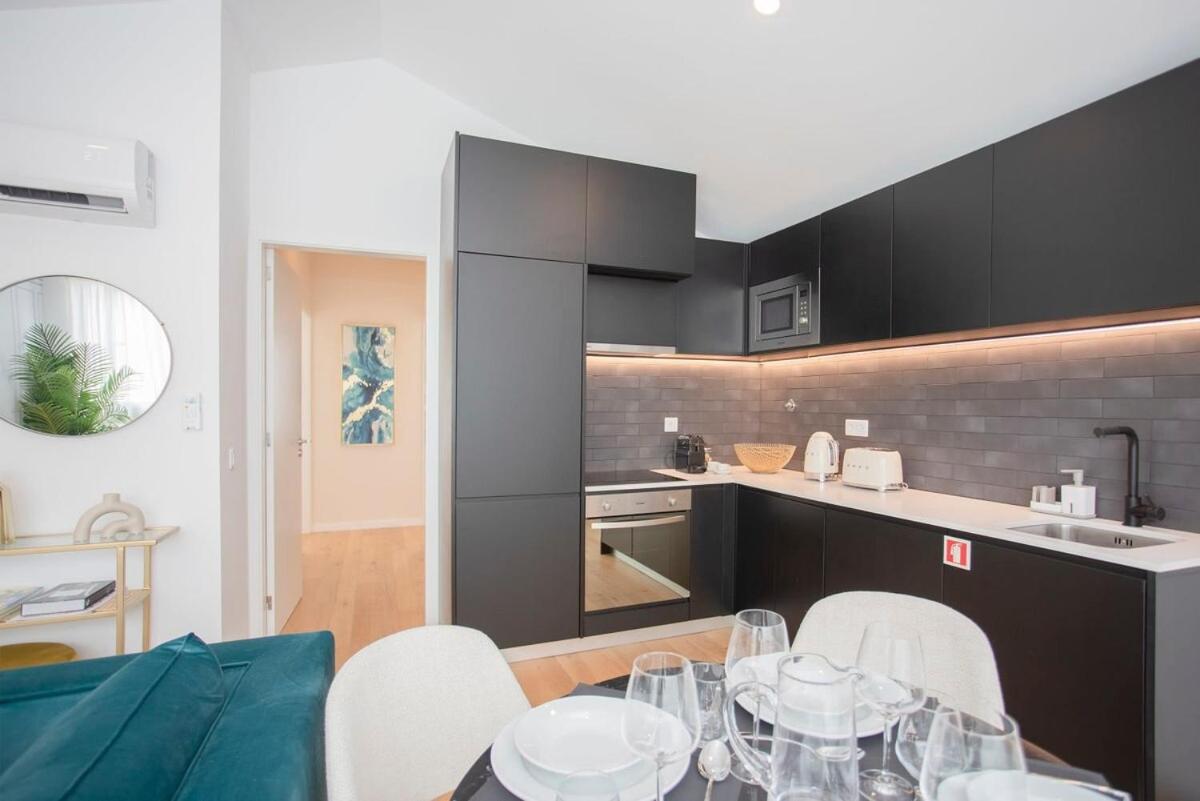 Apartment Liiiving In - Soho Urban Retreat Porto