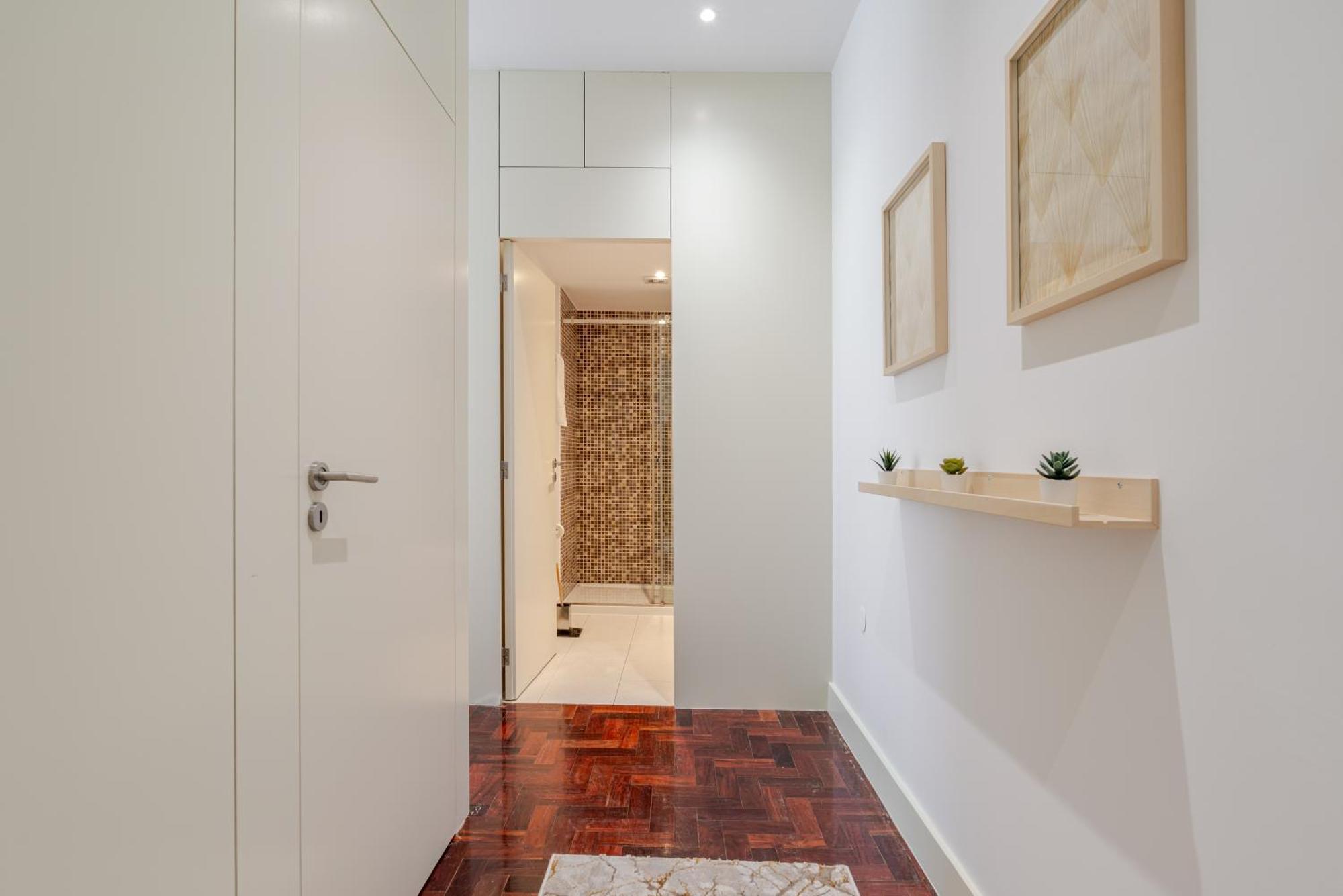 Renovated & Quiet 1-bedroom In Santa Catarina * Porto