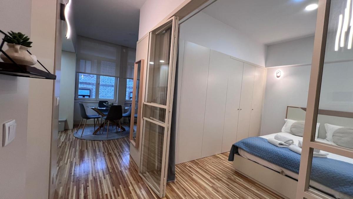 New - Prime Location In The Heart Of