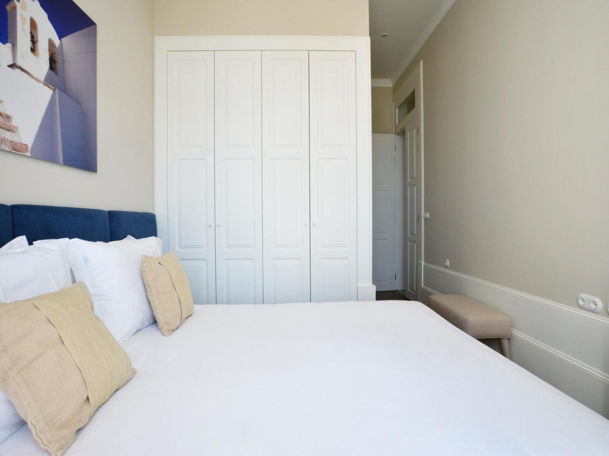 Modern 2-bedroom In Appartement *