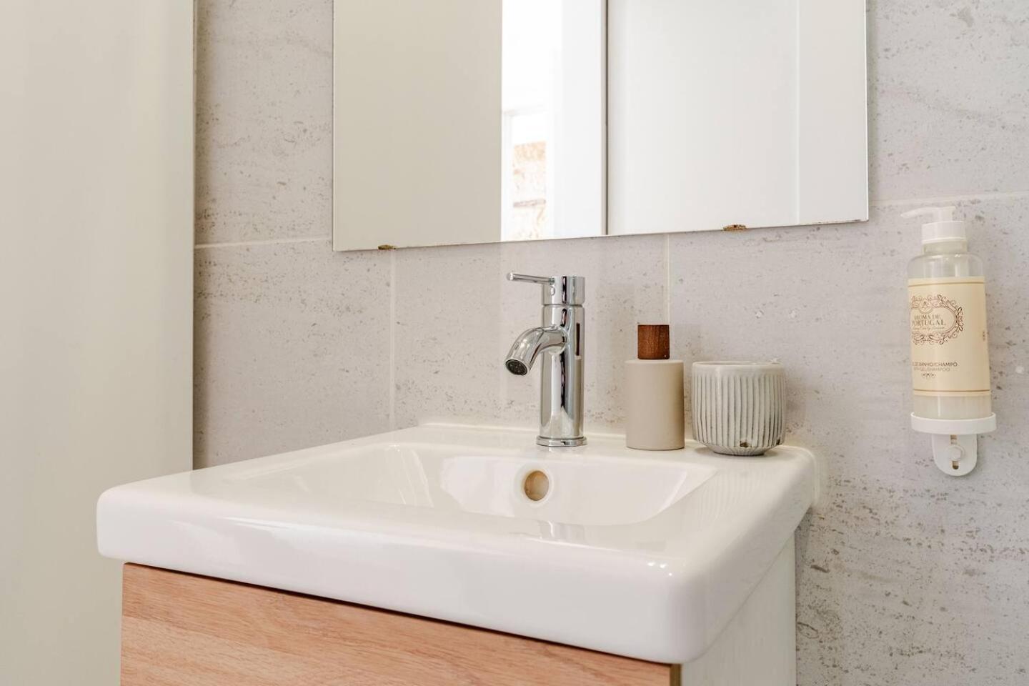Apartment Cozee Bonjardim Porto