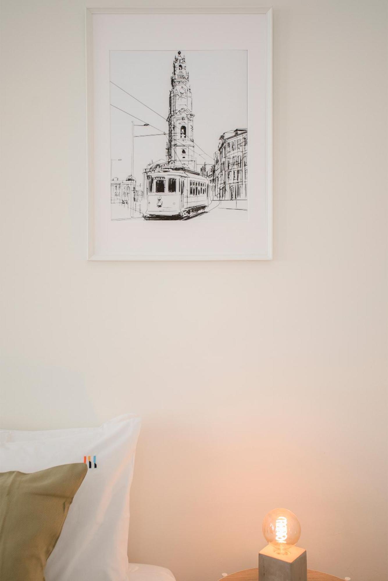 Apartment Liiiving In - Downtown Balcony