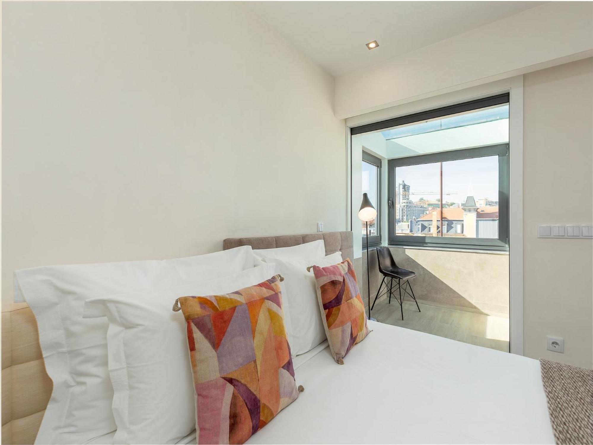 Spacious 4-bedroom In *