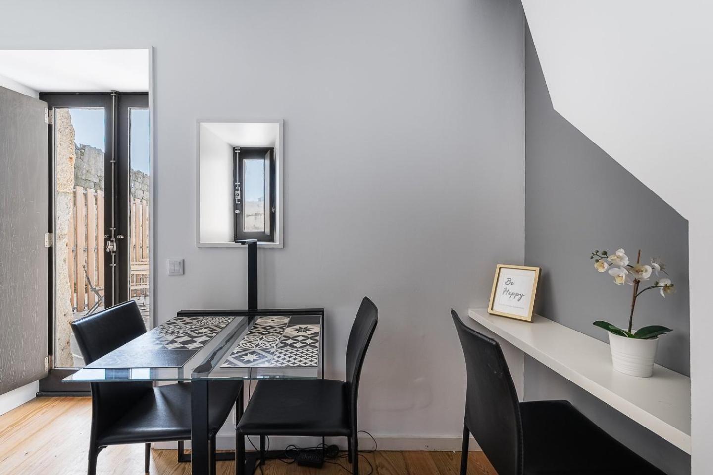 Guestready - Old Design Apartment