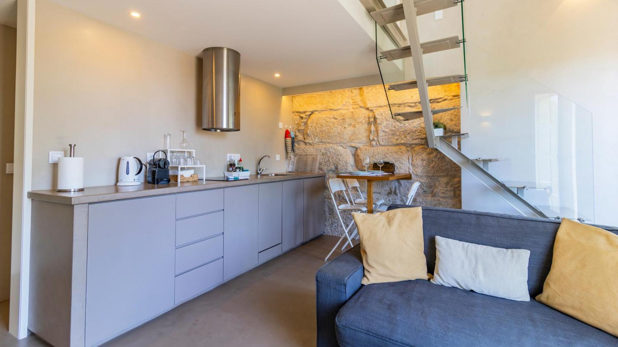 Aposentus - Stylish Downtown Loft
