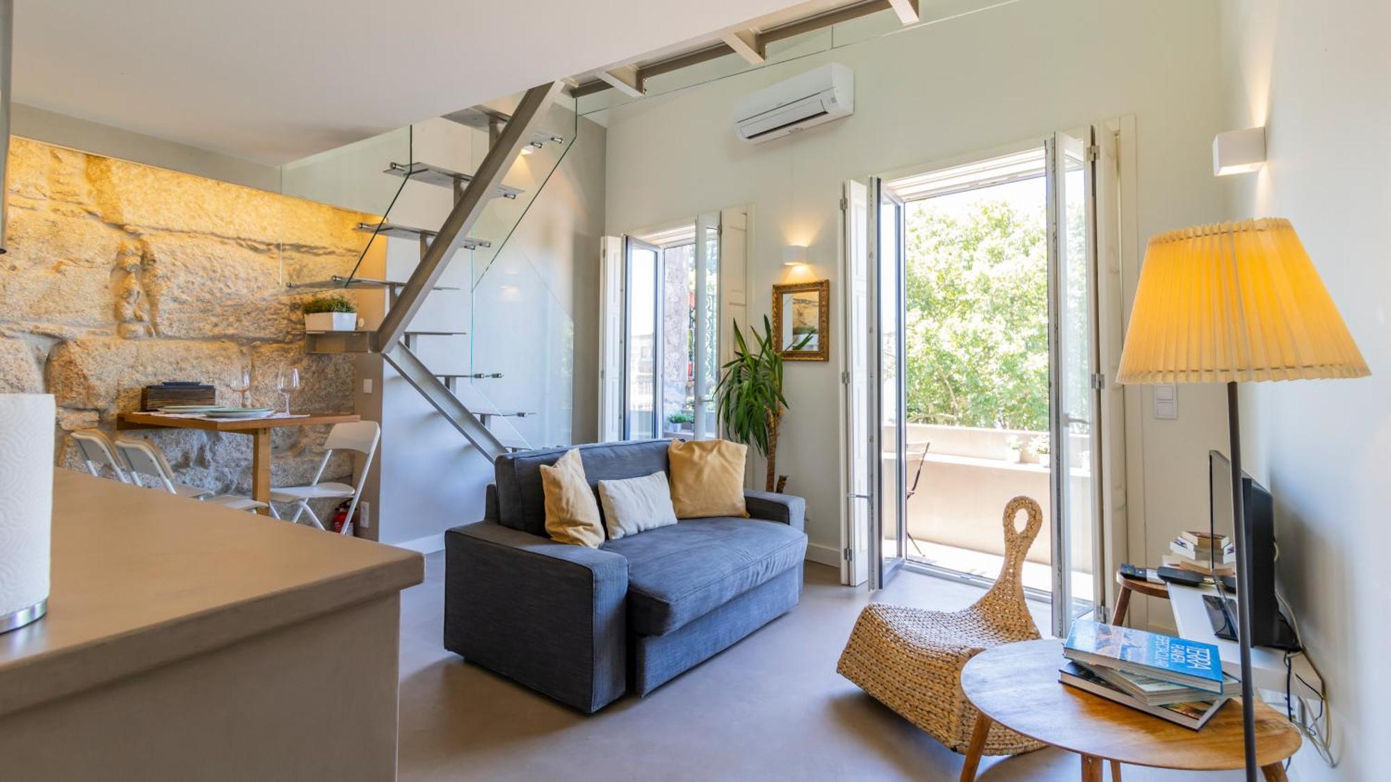 Aposentus - Stylish Downtown Loft Apartment Porto