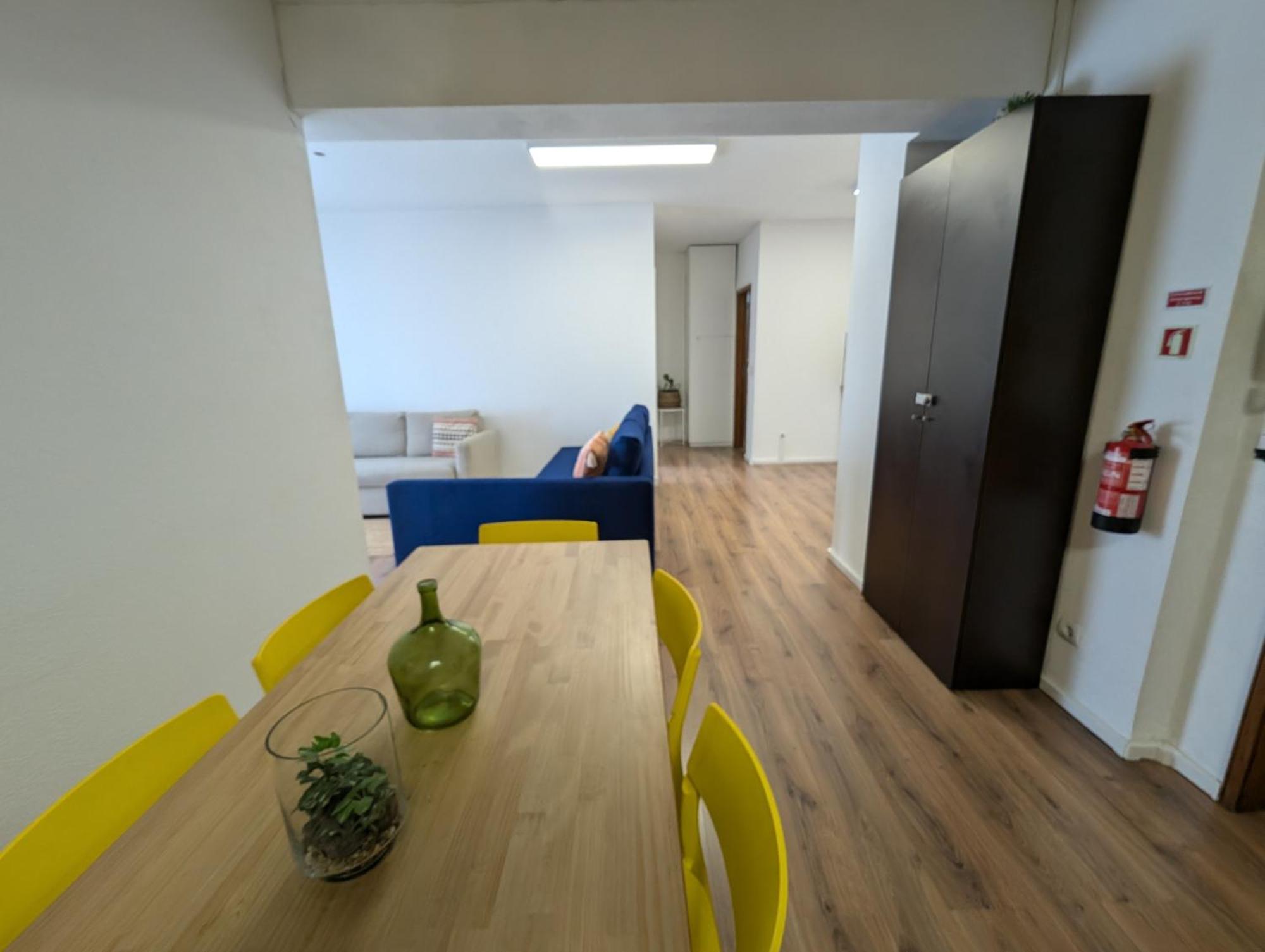 Travel & Live Fernao Magalhaes Apartamento *