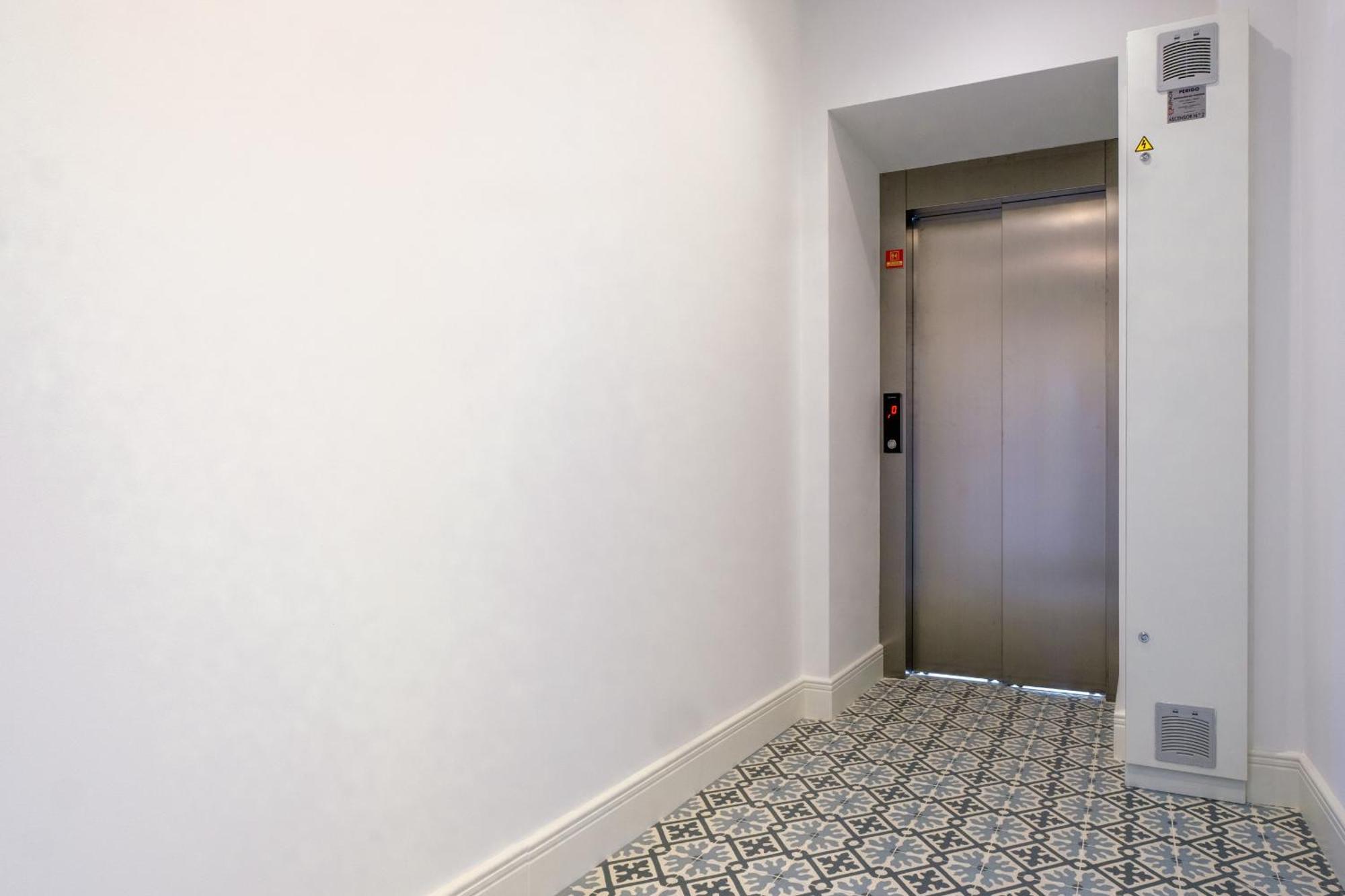 Apartment Art Deco 33 Luxury 2br Downtown Metro Ac *