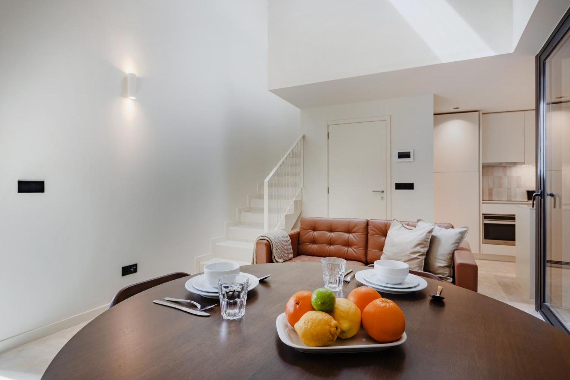 Minimalist Loft At Terracotta Collection * Porto