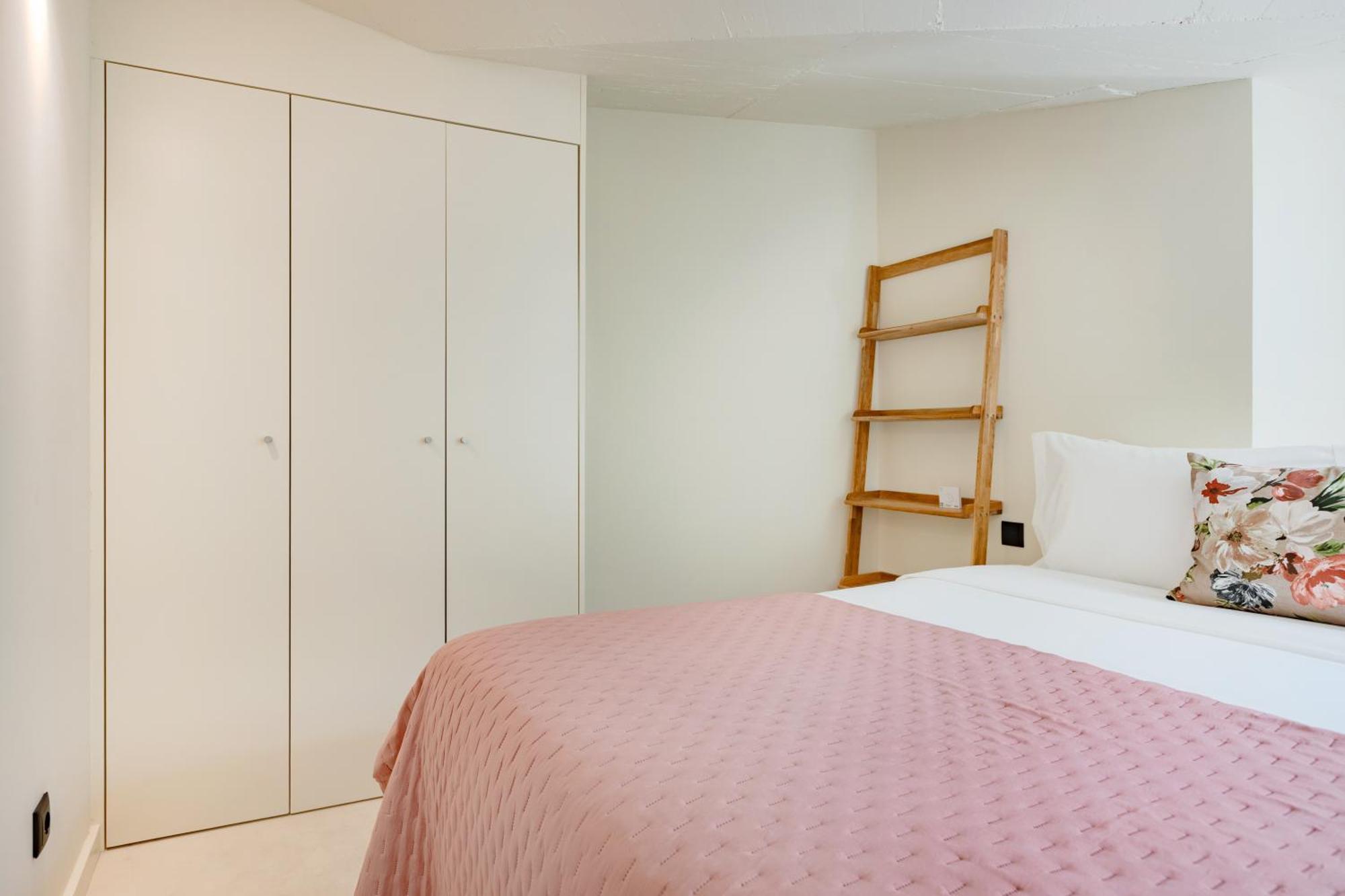 Minimalist Loft At Terracotta Collection * Porto