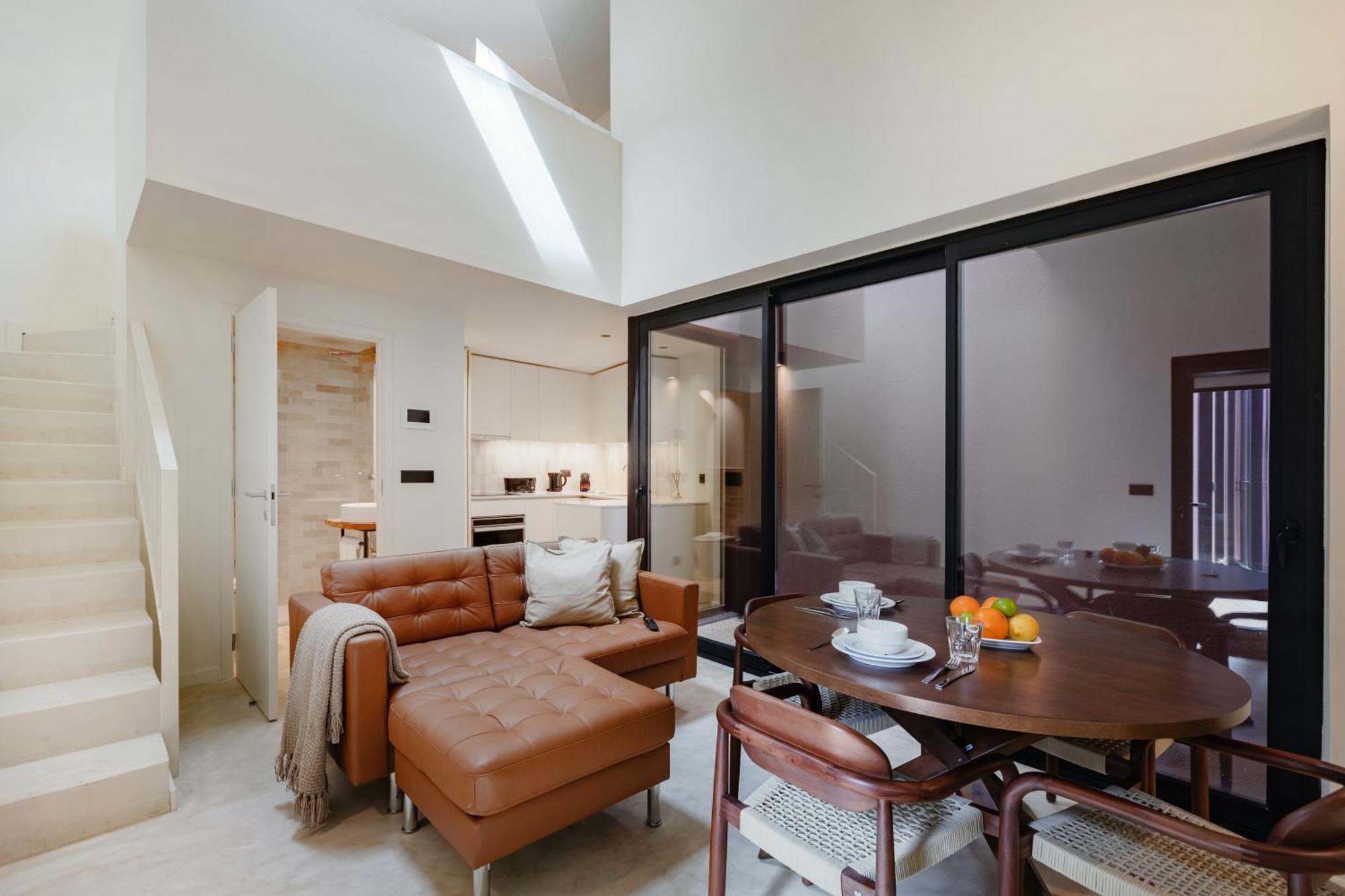 Minimalist Loft At Terracotta Collection Apartment Porto