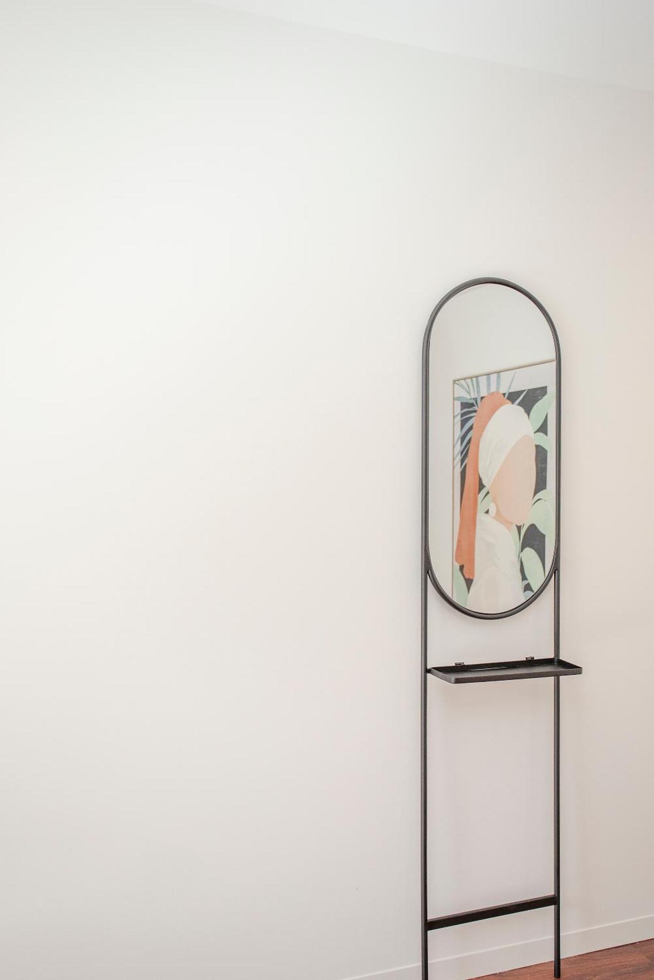 Liiiving In - Luxury Gallery Apartment