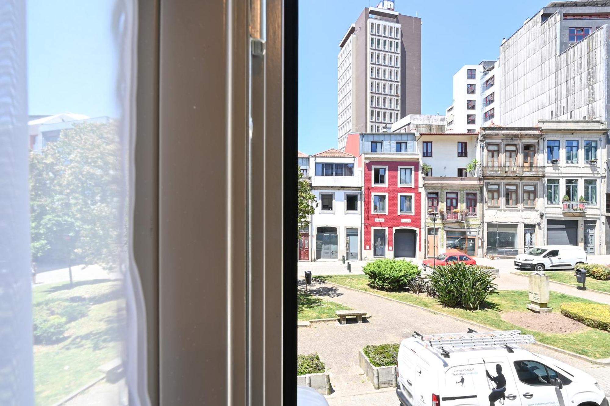 Appartement Oporto Near Trindade Garden View *