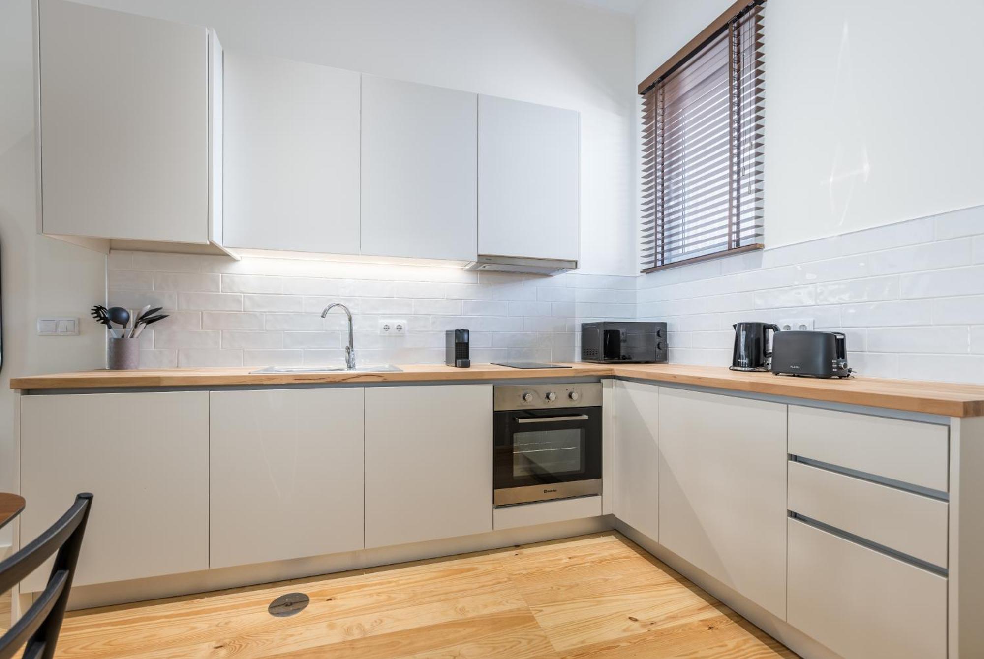 Albertina Carlos Alberto By Aspasios Appartement