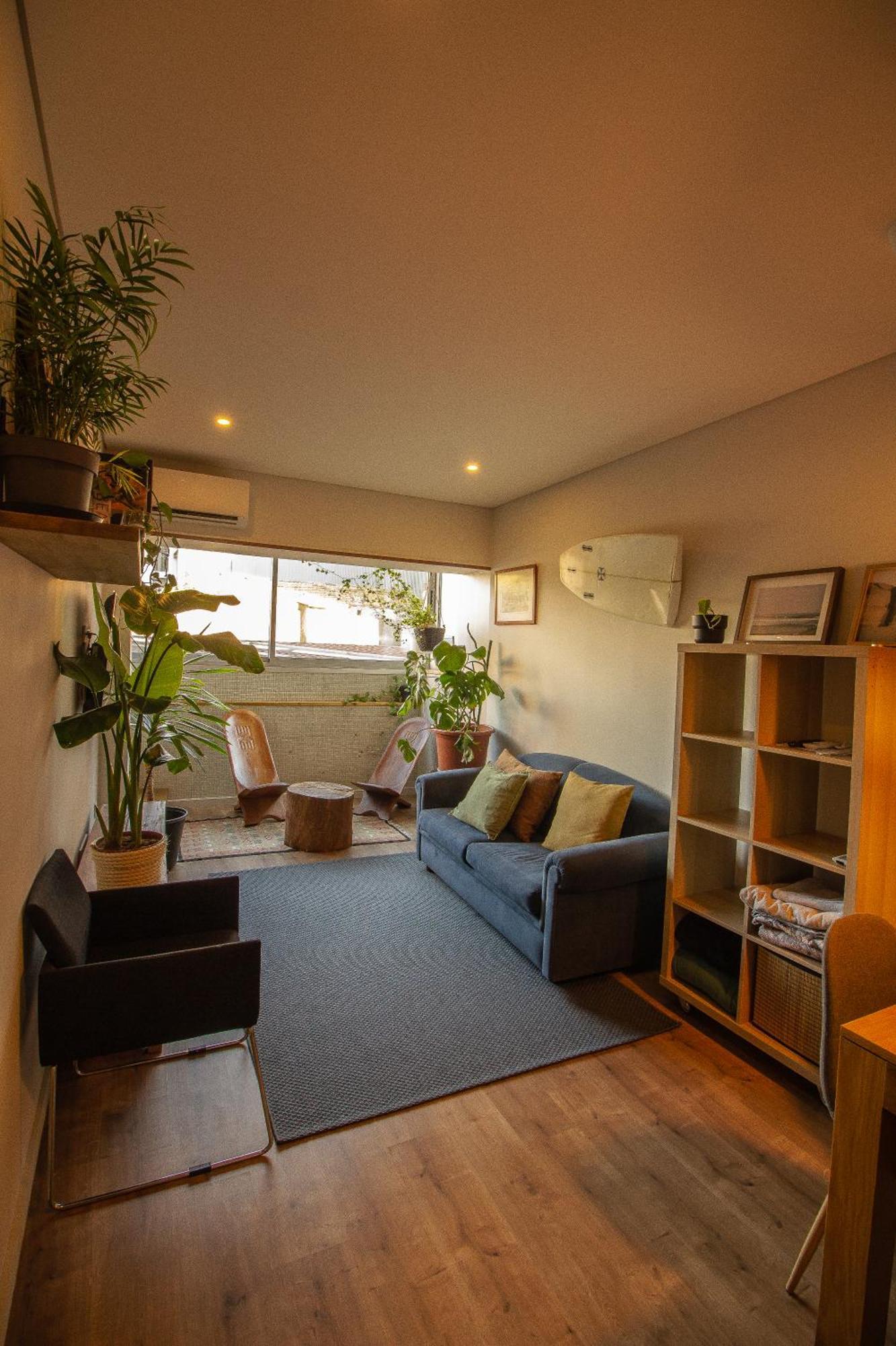 Amy's Place Apartment *