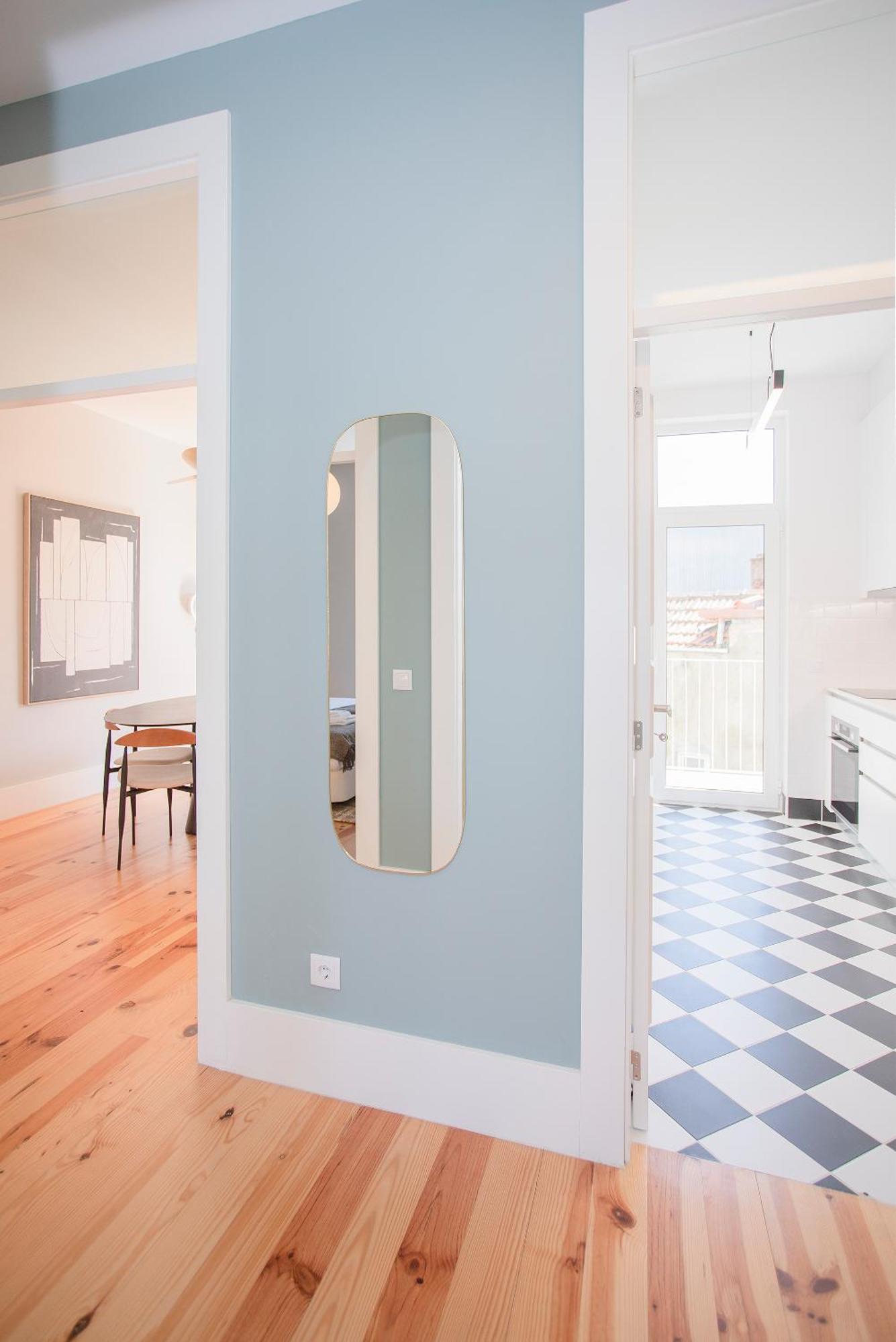 Liiiving In - Art Design Apartment