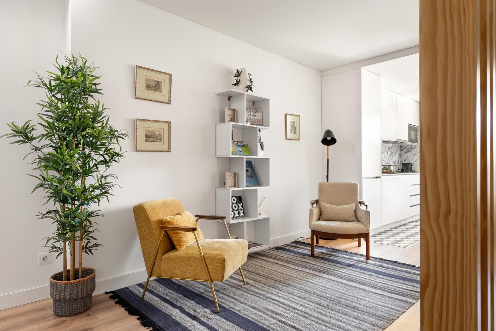 Apartment Joivy Elegant Escape-stylish 2br By Metro Porto
