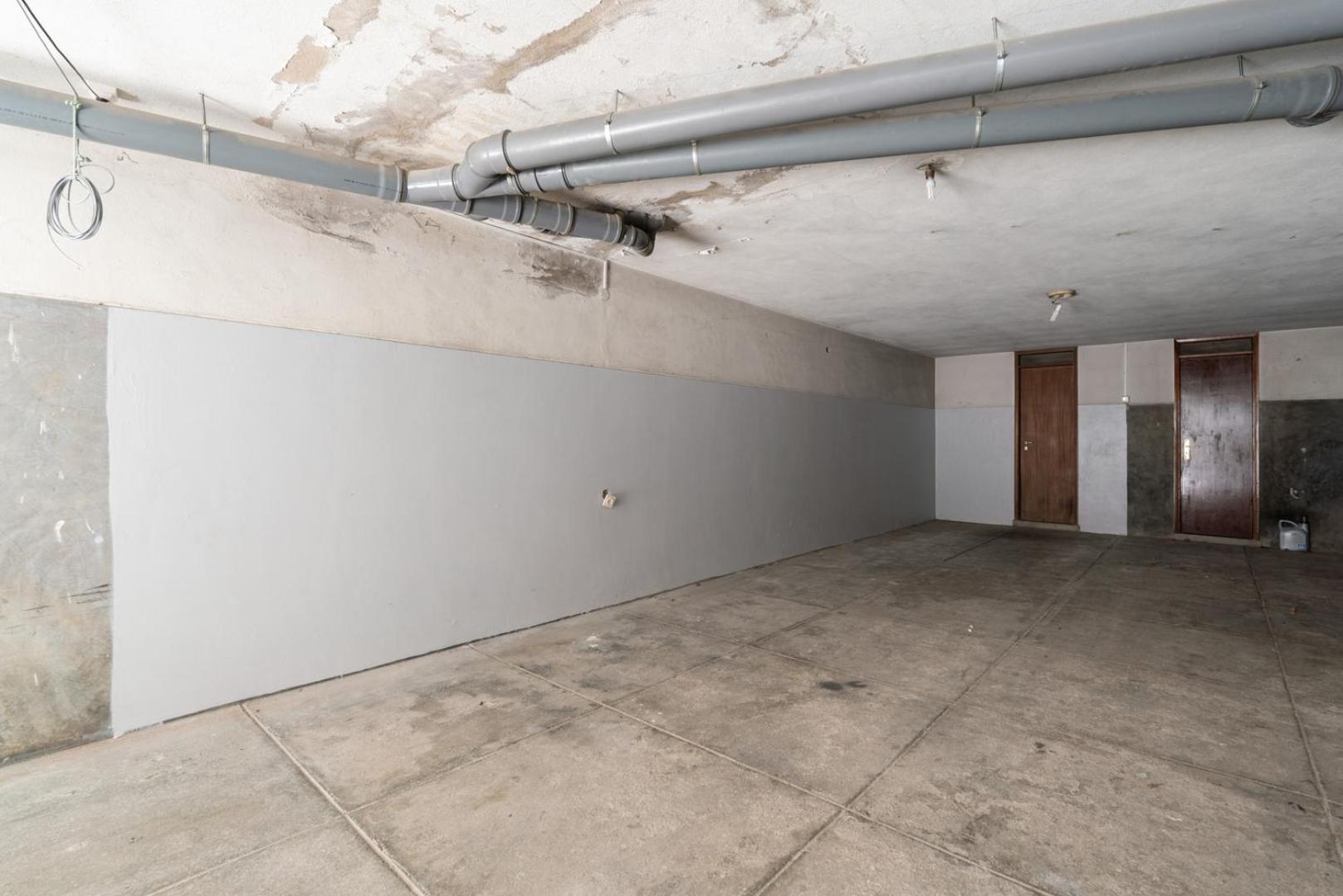 Hostwise - Bright & Spacious Flat W/ Garage Apartamento *