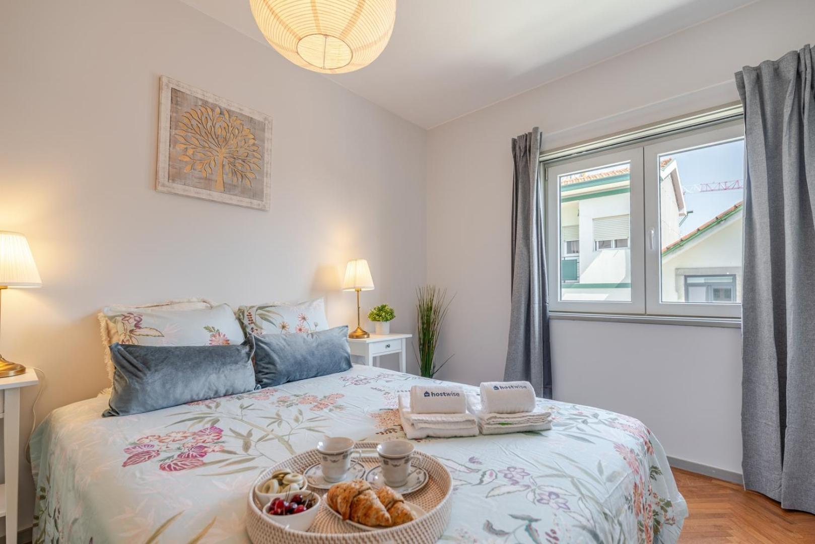 Hostwise - Bright & Spacious Flat W/ Garage Apartamento Porto