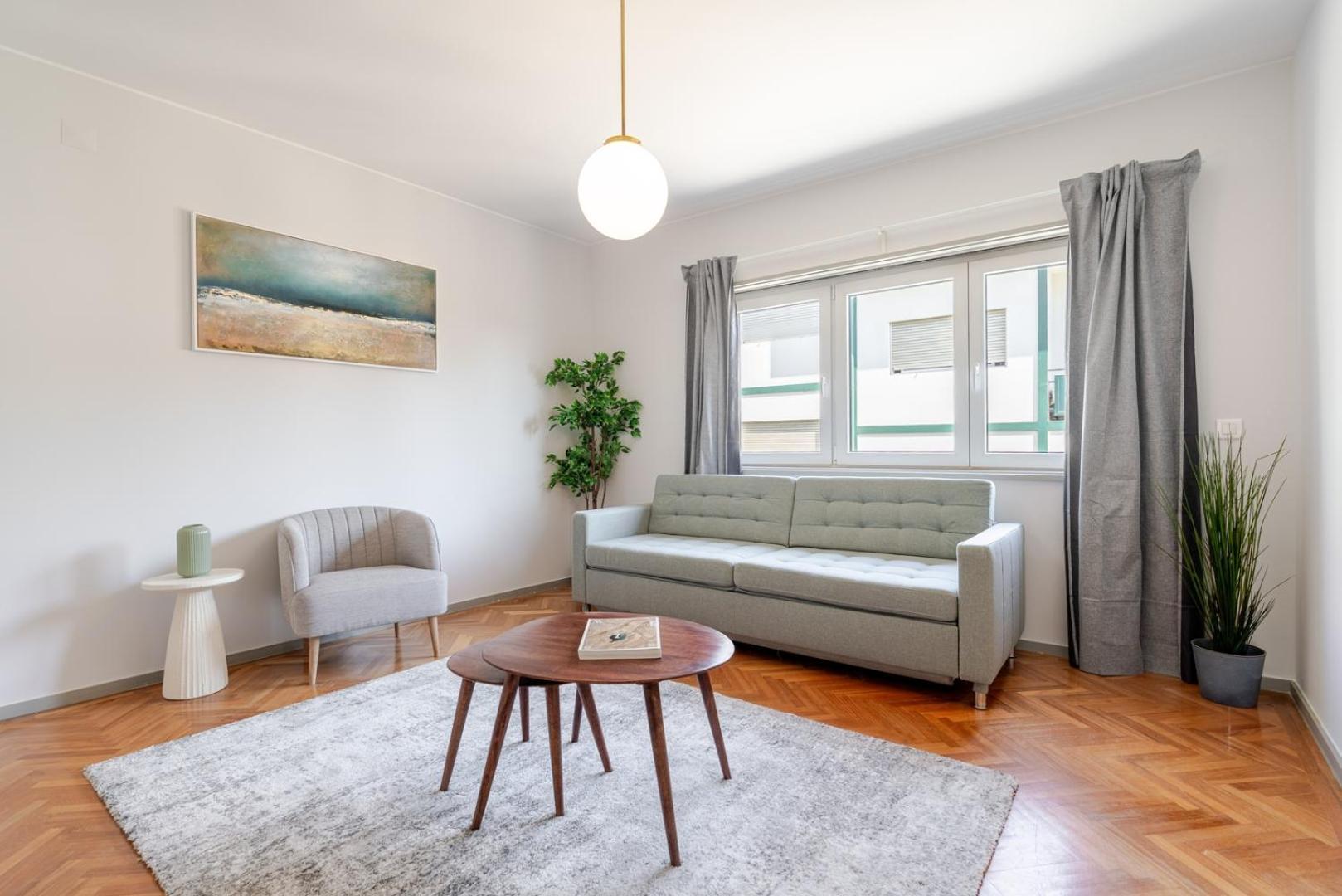 Hostwise - Bright & Spacious Flat W/ Garage Apartamento Porto