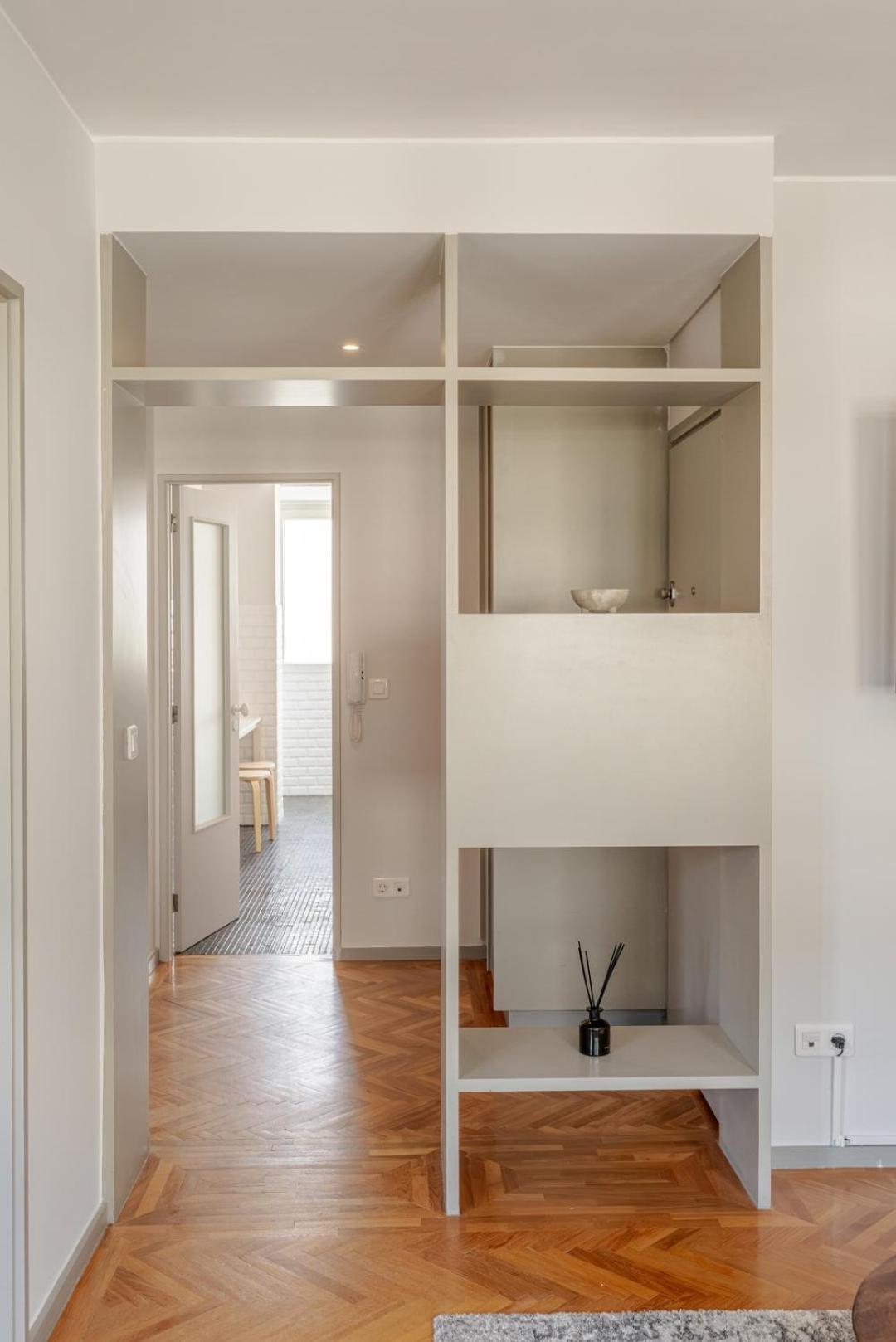 Hostwise - Bright & Spacious Flat W/ Garage Porto