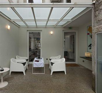 Fine Arts By Olala Homes Porto