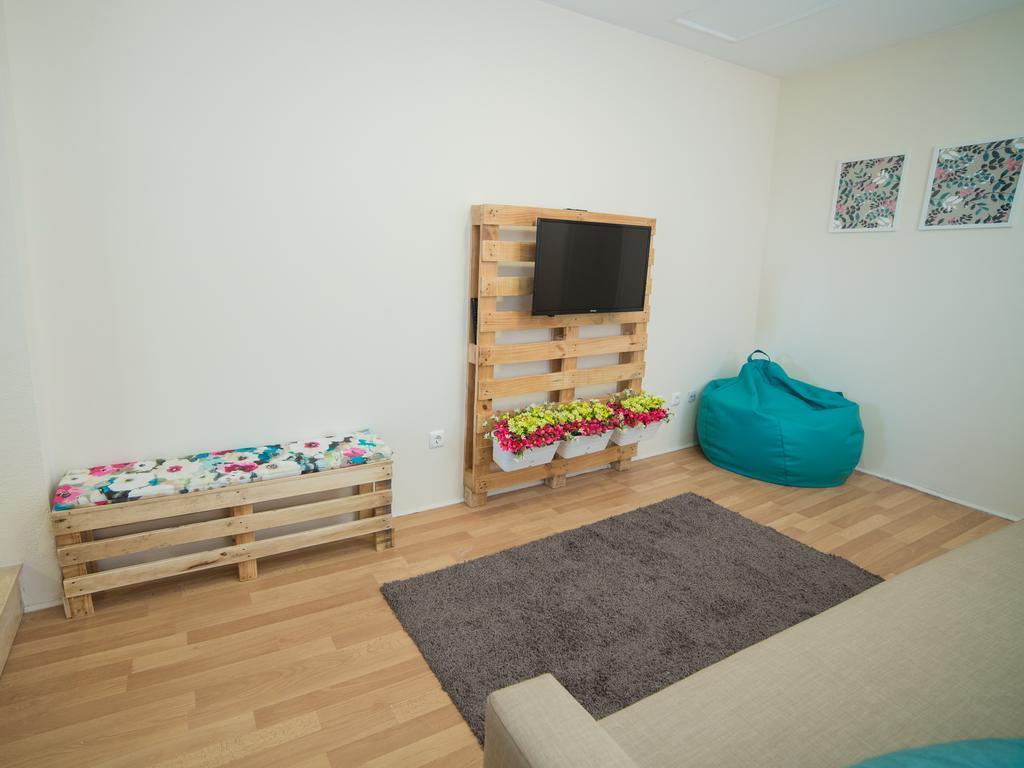 Guest Bombarda Art District Apartment *