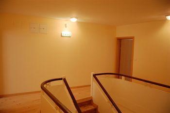 Entreparedes Apartment