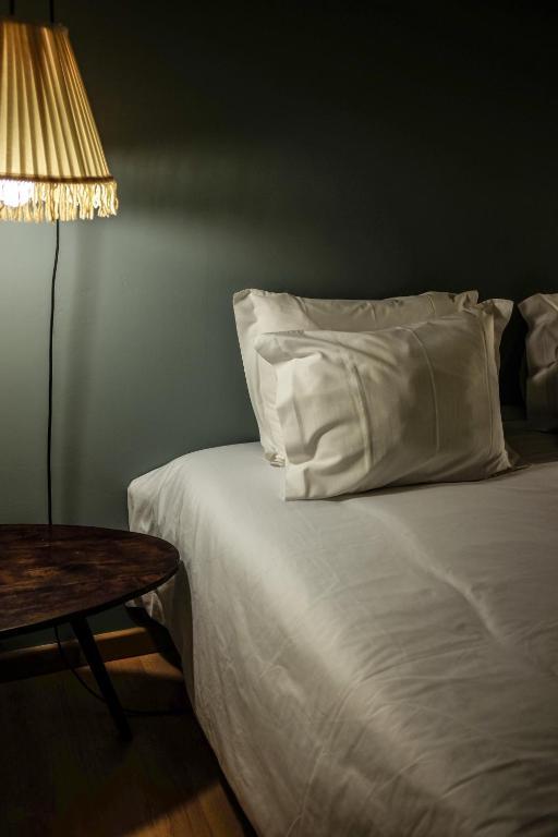 The Poets Guest house