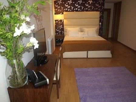 Aparthotel Vitoria Village 3*
