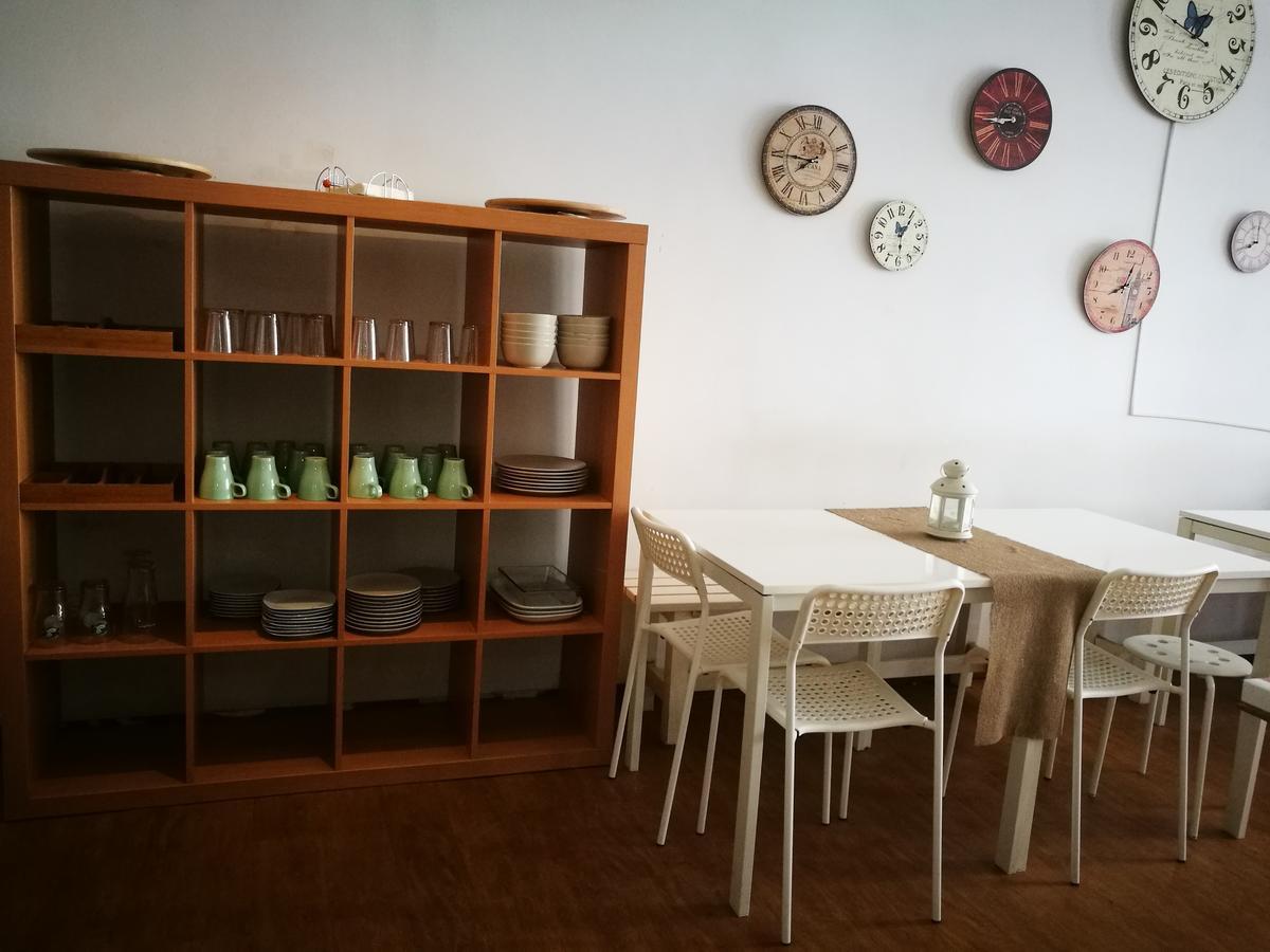 Downtown Hostel *