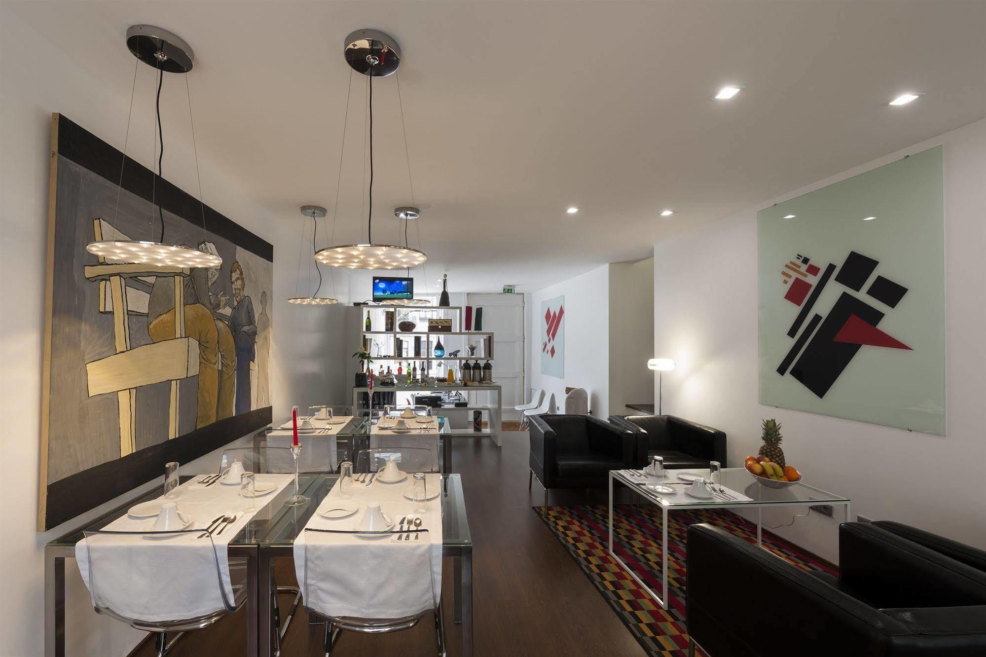 Fine Arts By Olala Homes * Porto