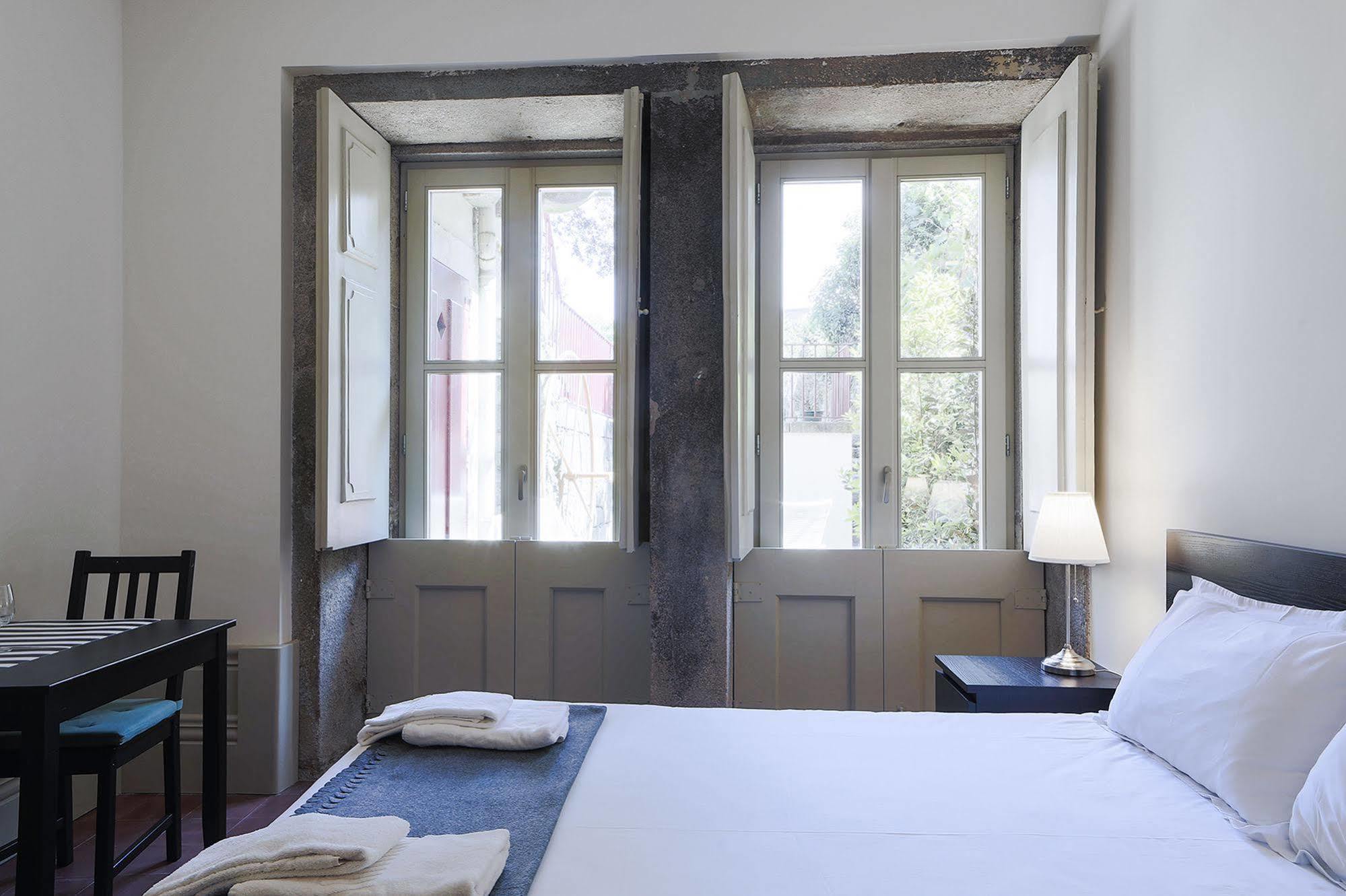 B. Arts Apartment *