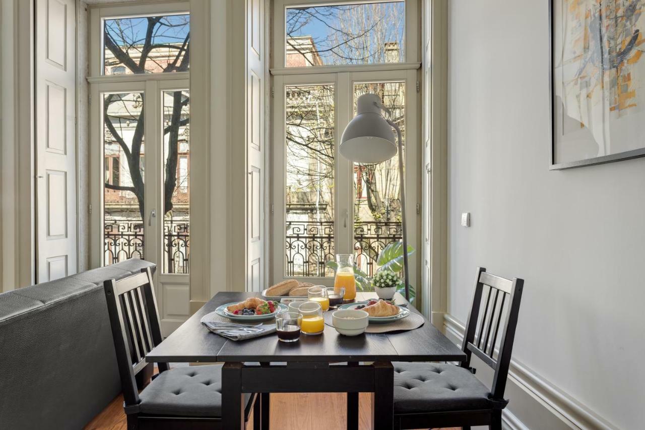 B. Arts Apartment *