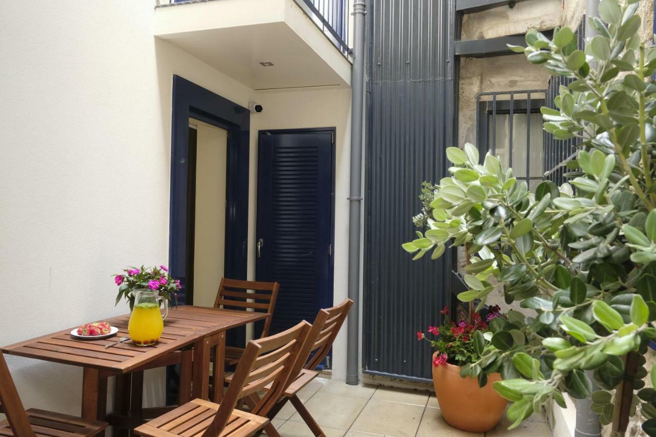 Apartment Oporto Wall Apartments Porto